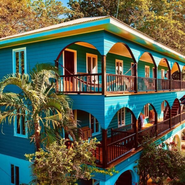 Hotel MANURII Garden Utila