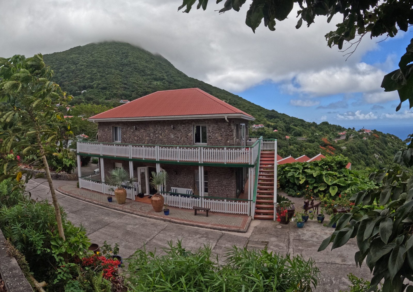 Cottage Club Hotel, Saba: Hospitality with a Human Face