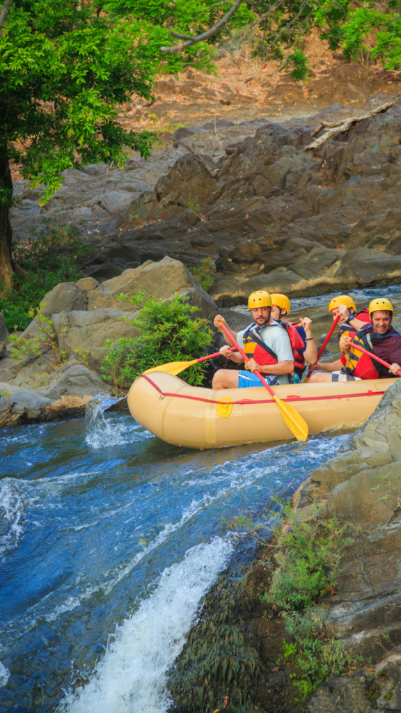 Balsa River rafting Costa Rica