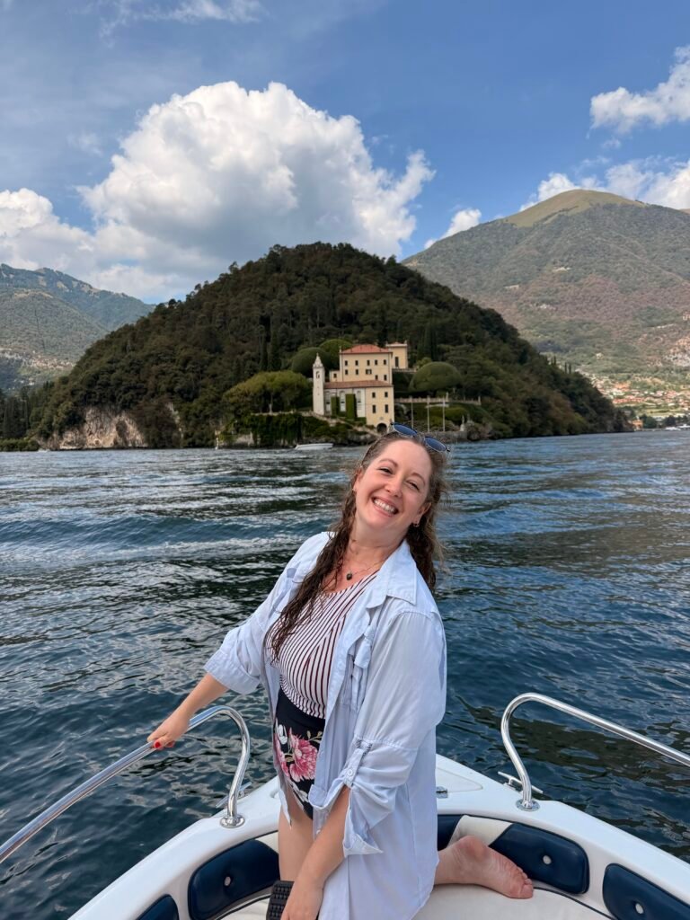 Where to stay in Lake Como overlooking the lake and mountains
